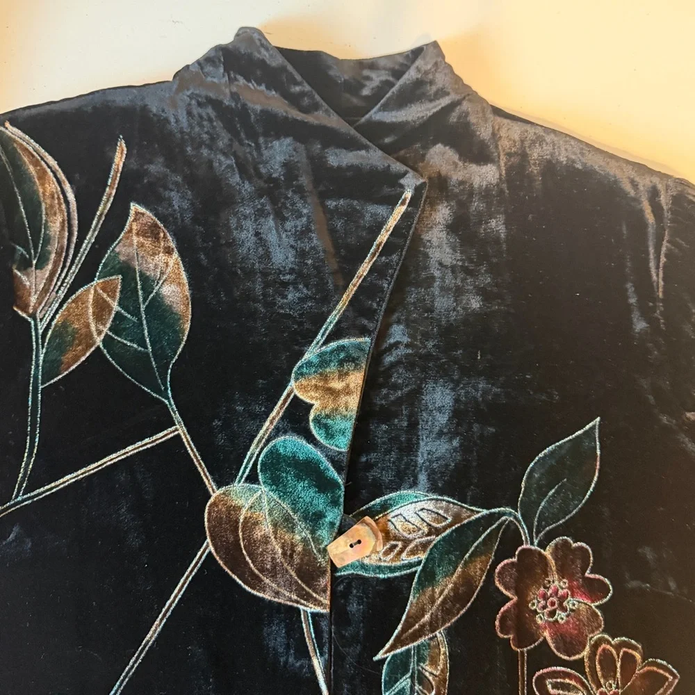 Coldwater Creek Black Velvet Floral Blazer - Picture 8 of 12